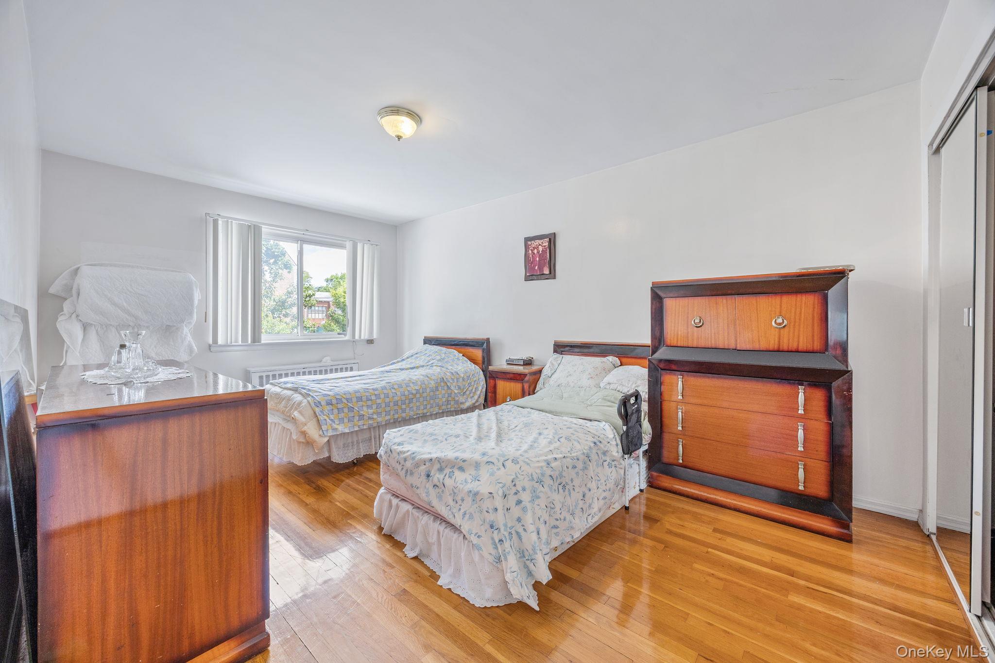 #12 photo, 14759 71st Avenue, クイーンズ区 Flushing , NY 11367