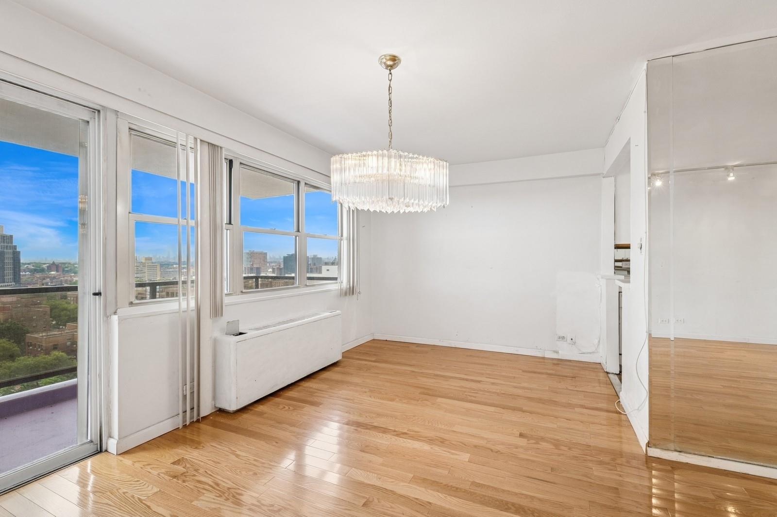 #5 photo, 10230 66 Road, クイーンズ区 Forest Hills , NY 11375