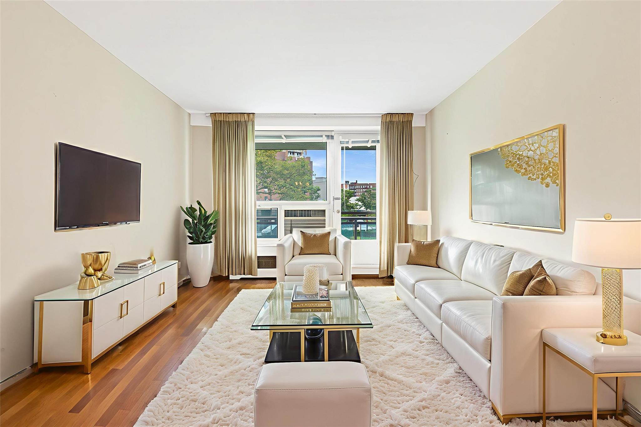 #9 photo, 97-37 63rd Road, Rego Park , NY 11374