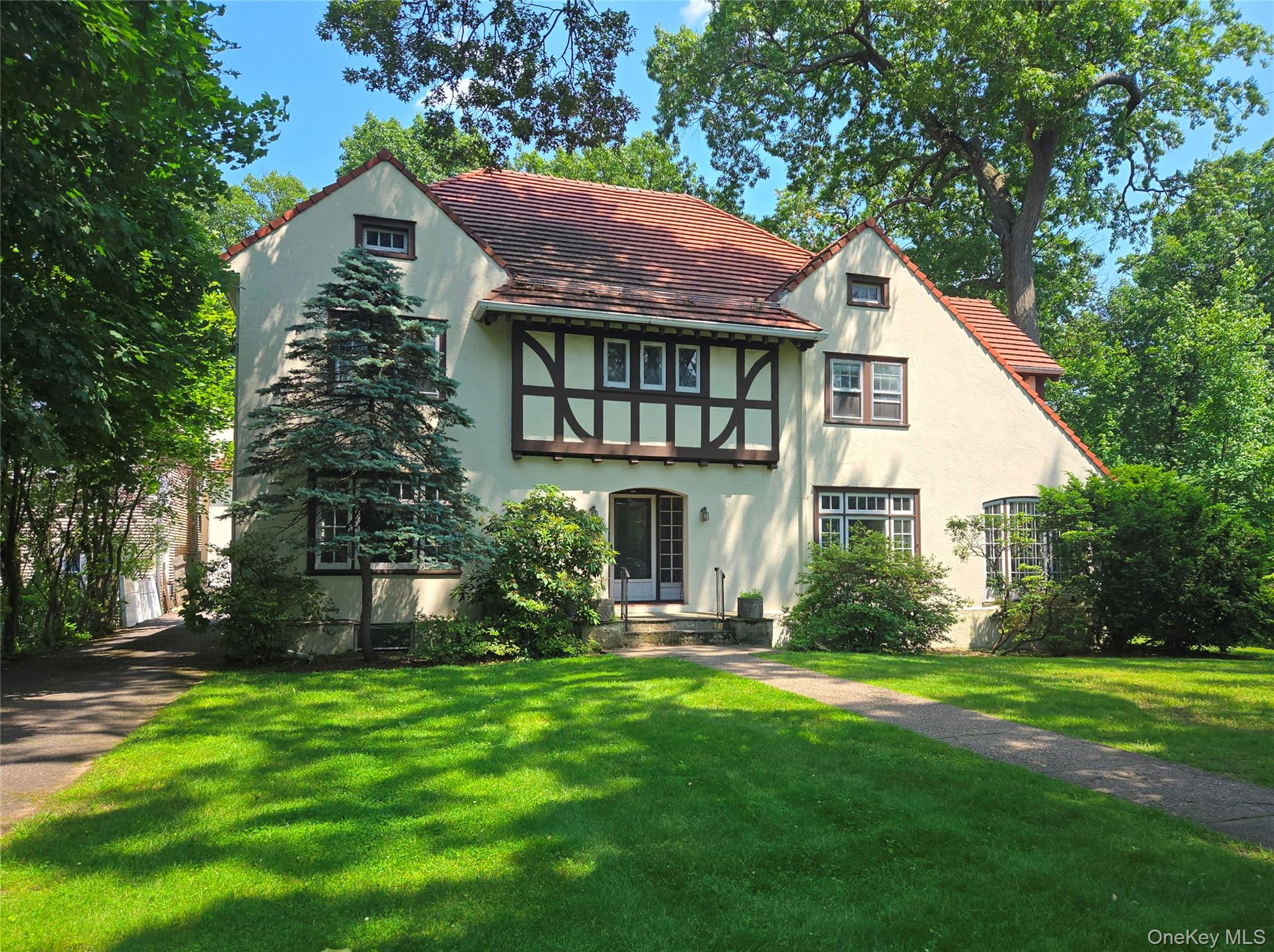 #1 photo, 134 Pelhamdale Avenue, Pelham , NY 10803