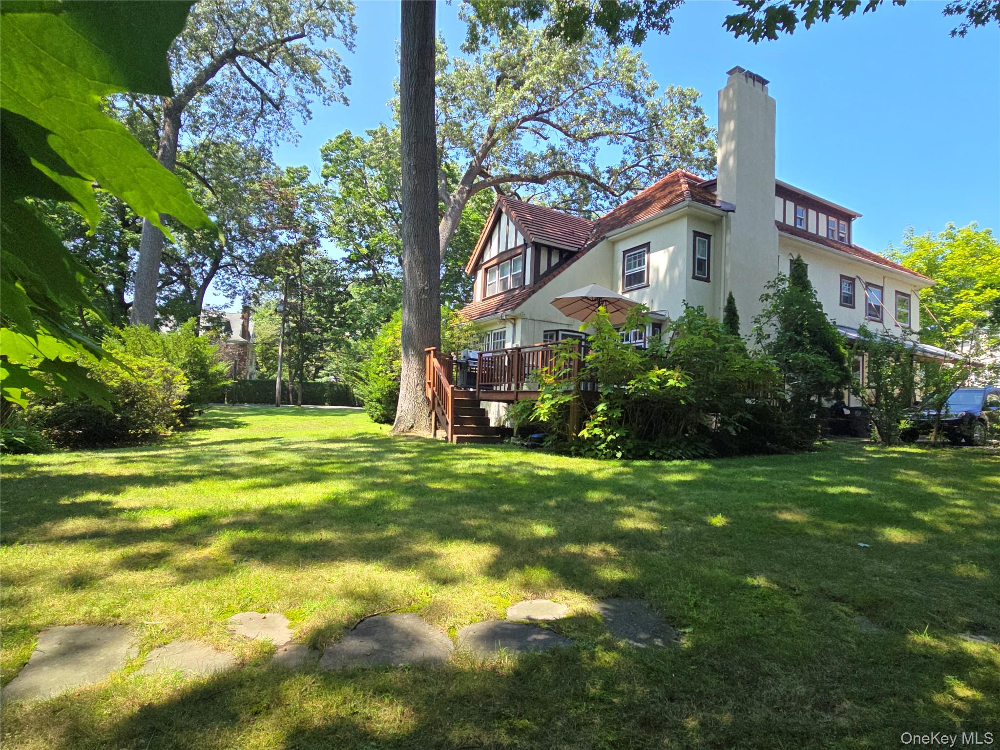 #19 photo, 134 Pelhamdale Avenue, Pelham , NY 10803