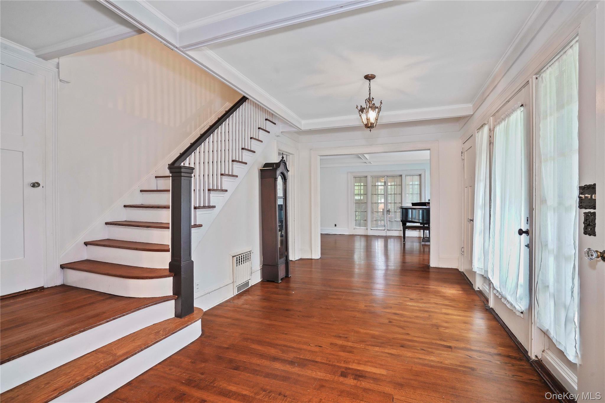 #2 photo, 134 Pelhamdale Avenue, Pelham , NY 10803