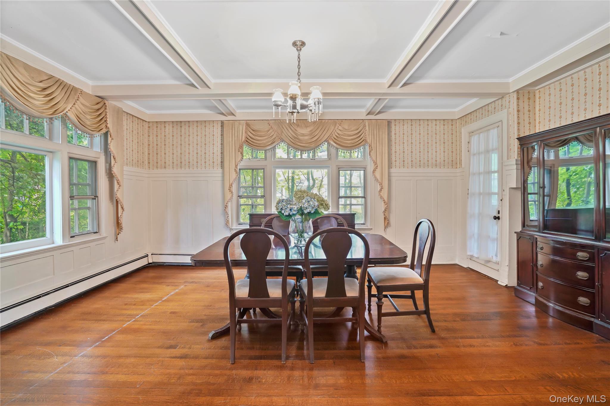 #7 photo, 134 Pelhamdale Avenue, Pelham , NY 10803