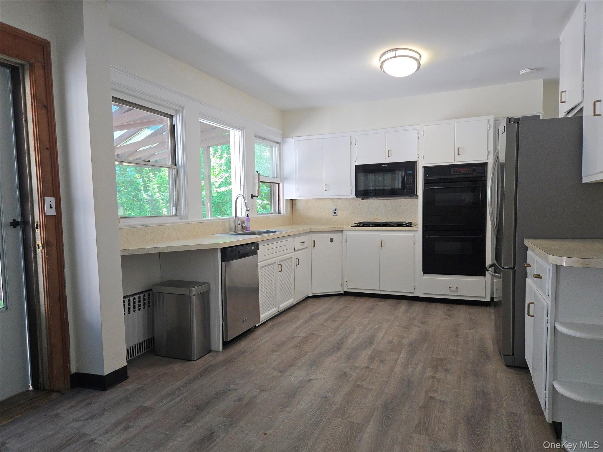 #8 photo, 134 Pelhamdale Avenue, Pelham , NY 10803