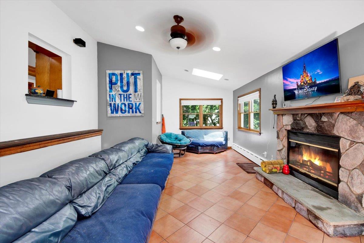 #6 photo, 202 Devoe Avenue, Yonkers , NY 10705