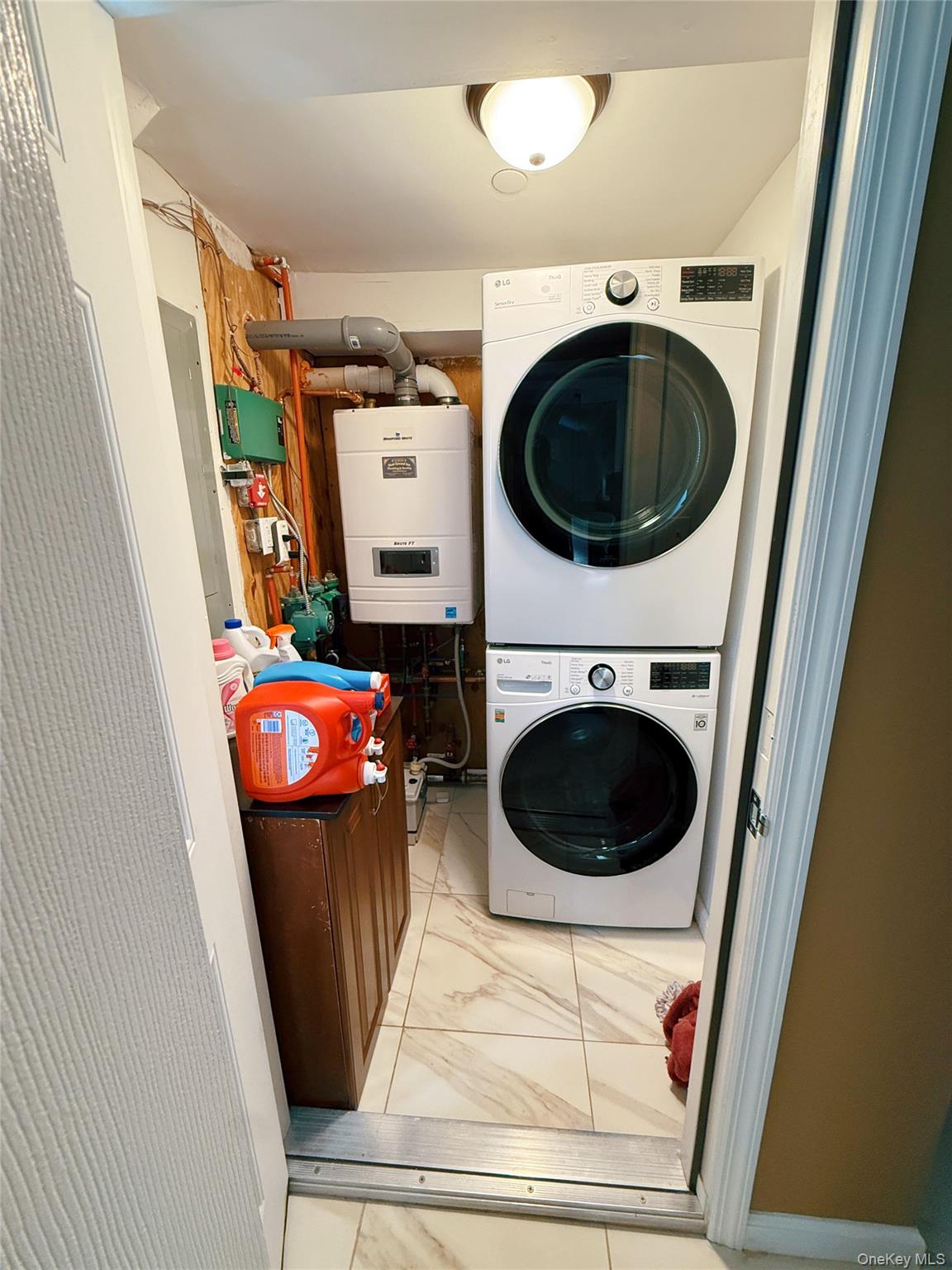 #18 photo, 22 Wilshire Court, ナッソー郡 Freeport , NY 11520