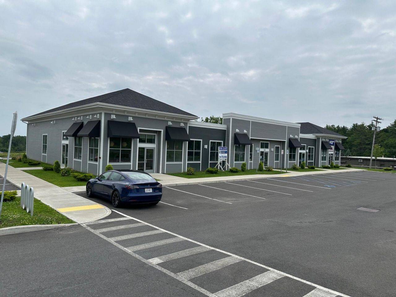 #1 photo, 400 Maple Road, Slingerlands , NY 12159