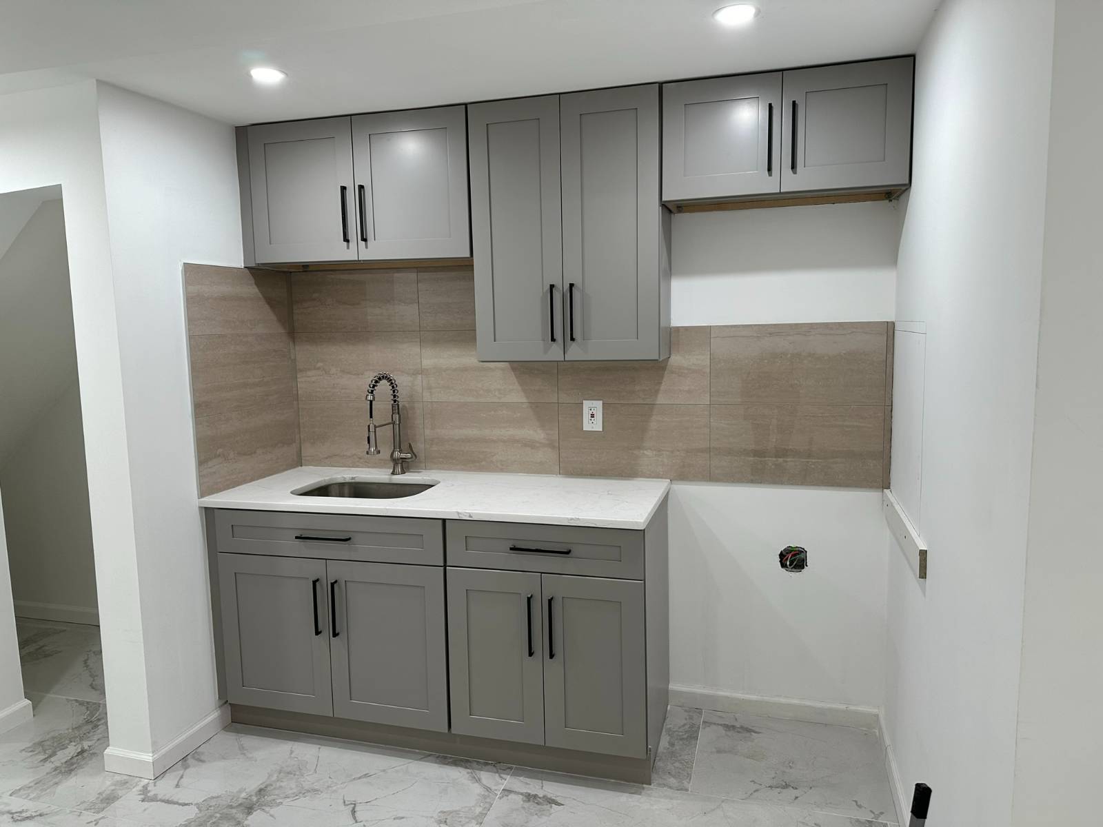 #1 photo, 996 HALSEY STREET, #BSMT, 布什维克 Bushwick , NY 11207
