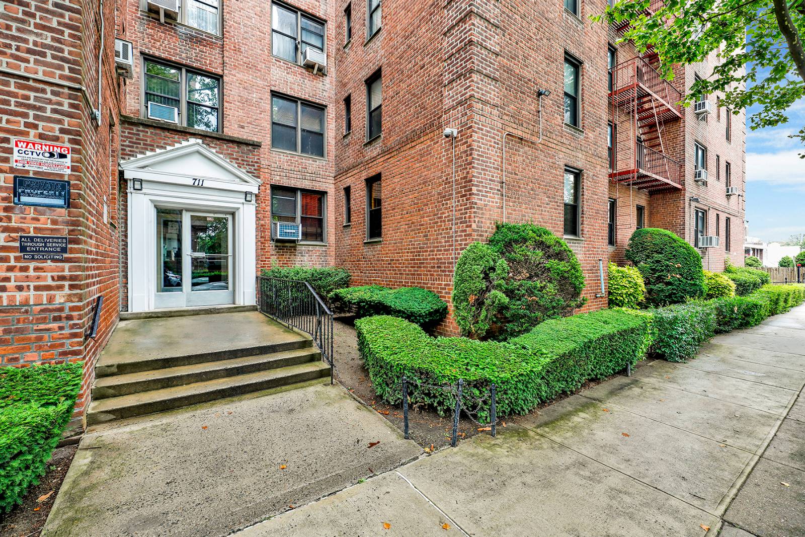 #1 photo, 711 Montauk Ct, #1J, 布鲁克林 Gravesend , NY 11235