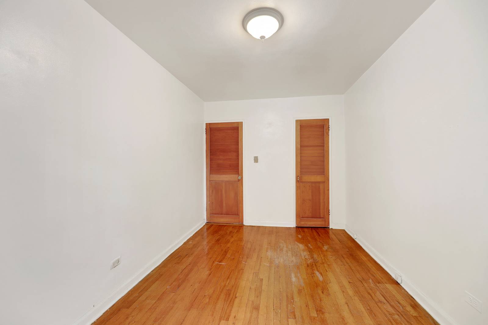 #10 photo, 711 Montauk Ct, #1J, Gravesend , NY 11235