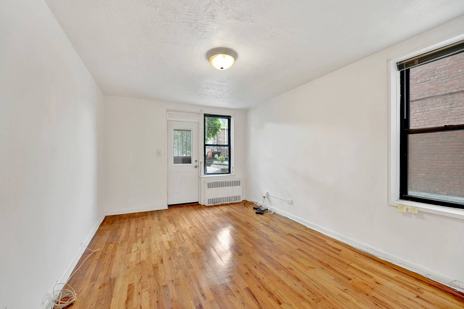 #13 photo, 711 Montauk Ct, #1J, Gravesend , NY 11235