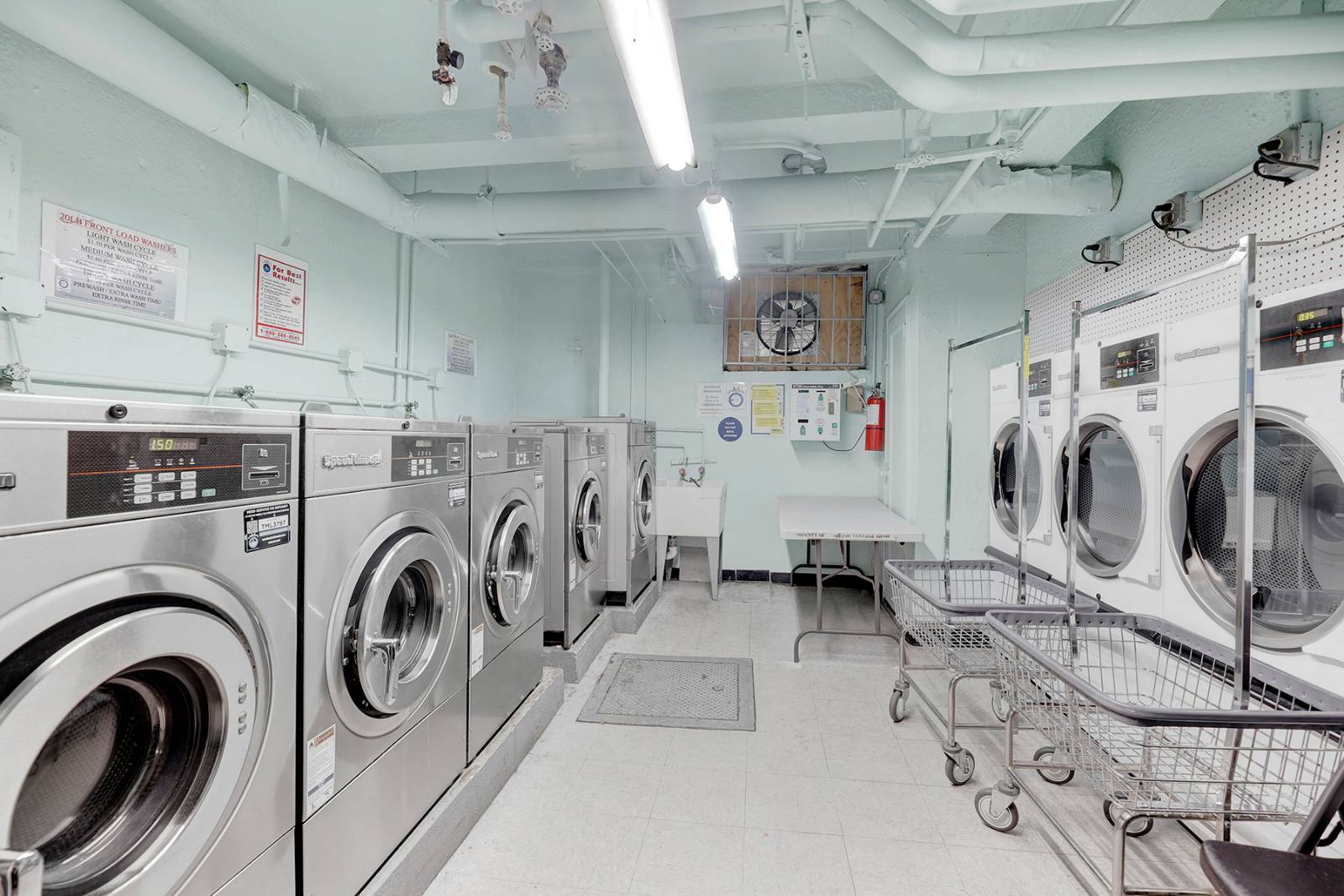 #16 photo, 711 Montauk Ct, #1J, Gravesend , NY 11235