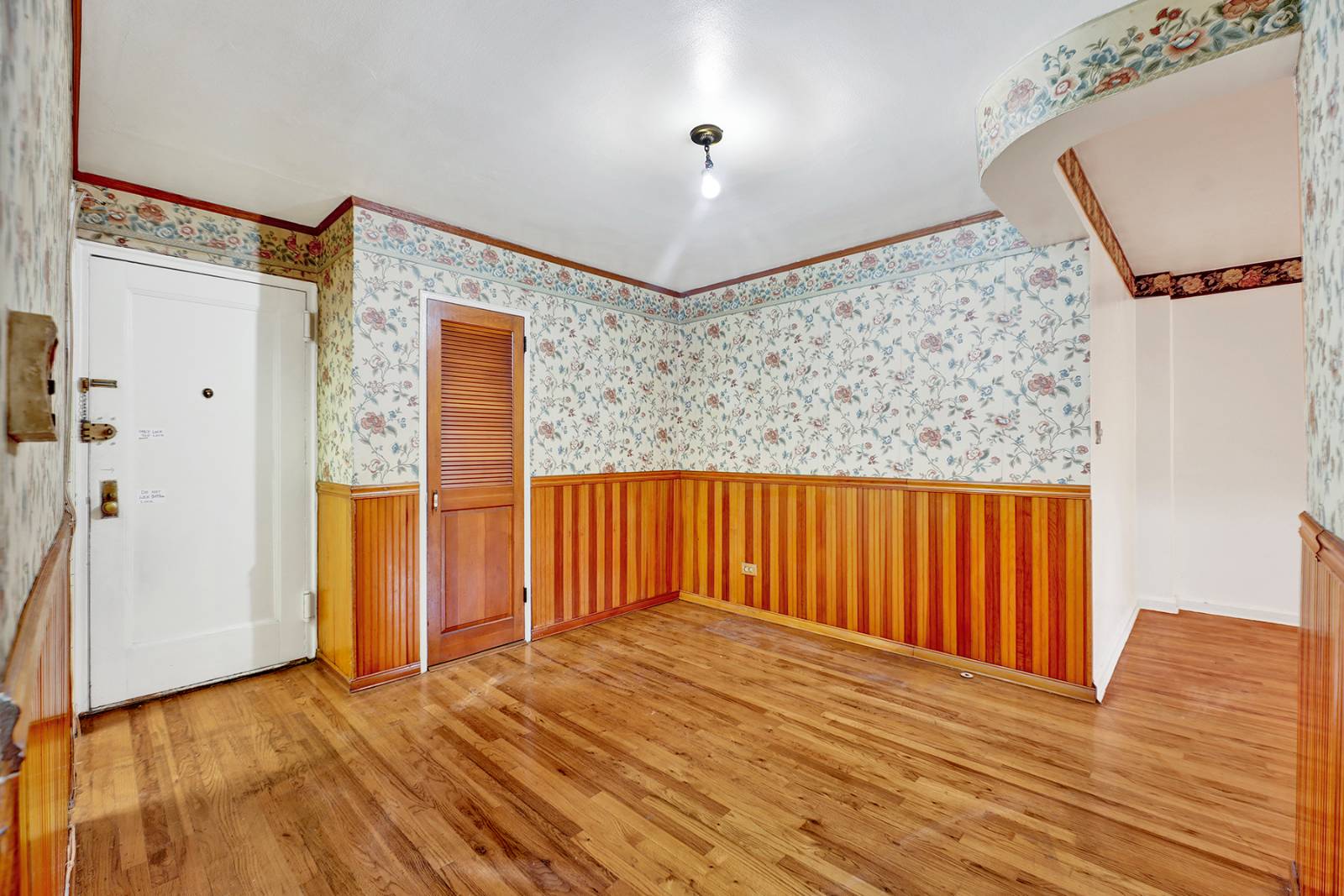 #3 photo, 711 Montauk Ct, #1J, Gravesend , NY 11235