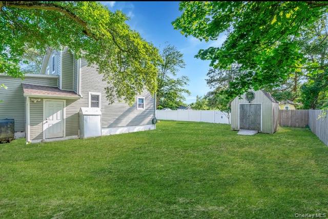 #7 photo, 52 Manhasset Drive, サフォーク郡 Mastic Beach , NY 11951