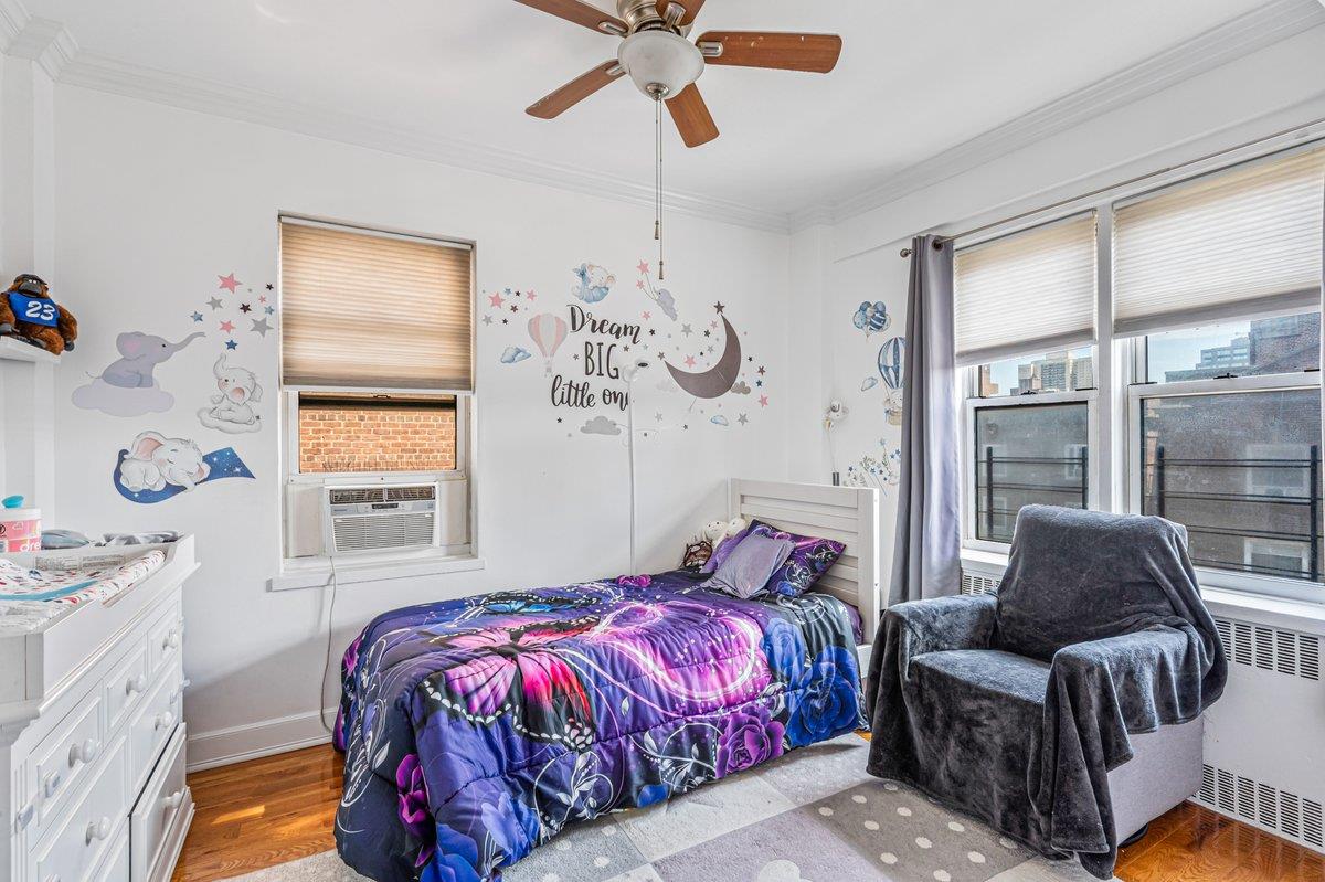 #8 photo, 69-10 108th Street, Forest Hills , NY 11375