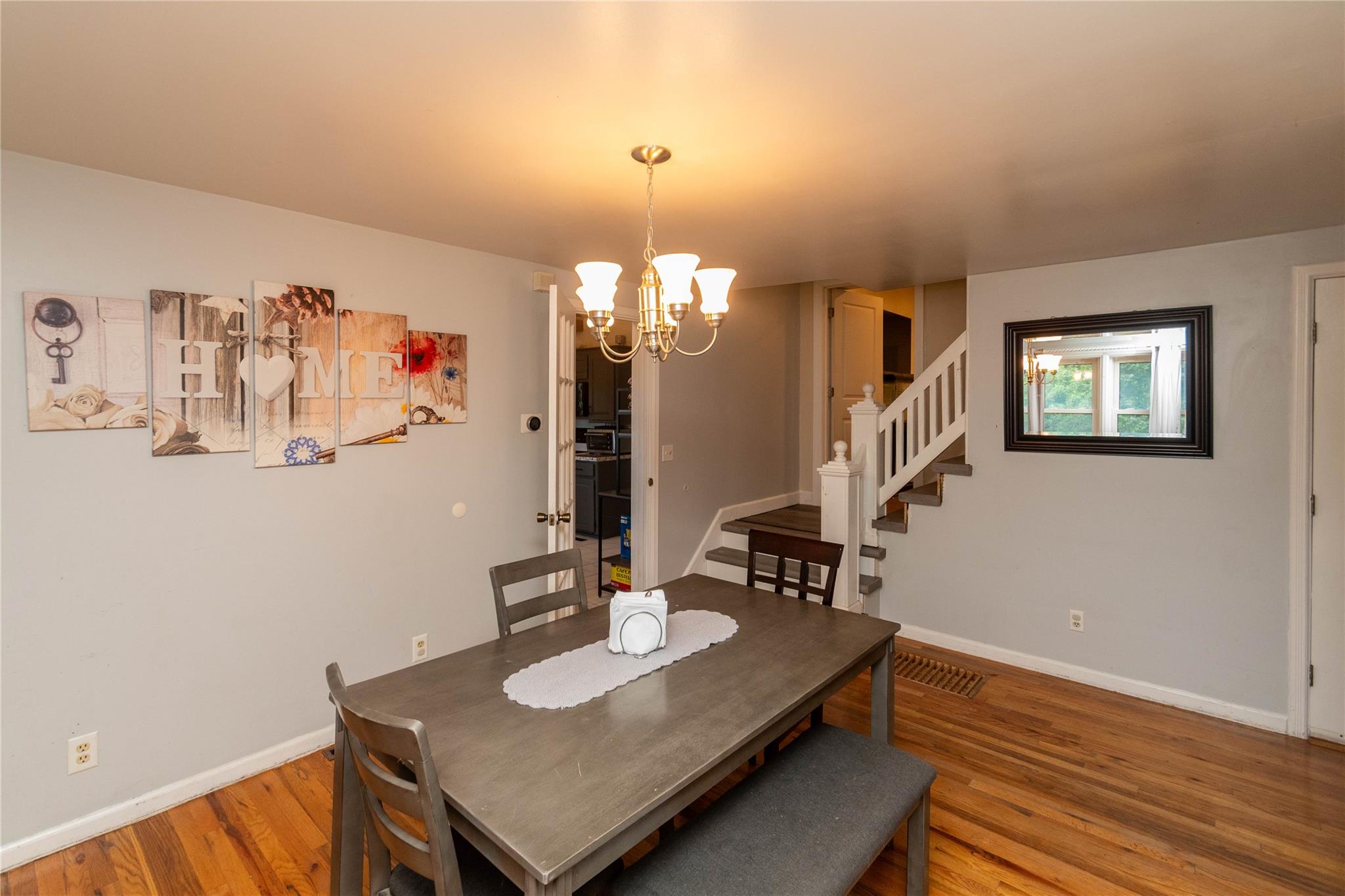 #5 photo, 1089 County Rd 12, New Hampton , NY 10958