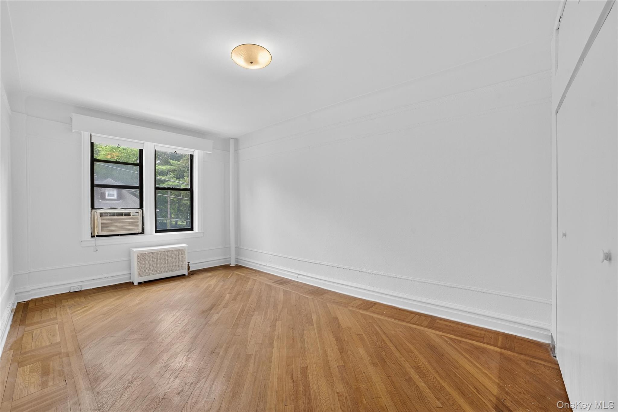 #18 photo, 11 Columbia Avenue, Hartsdale , NY 10530