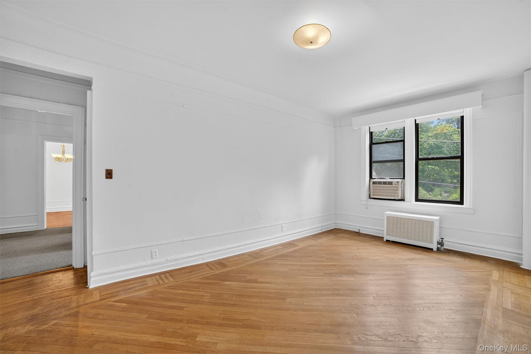 #20 photo, 11 Columbia Avenue, Hartsdale , NY 10530