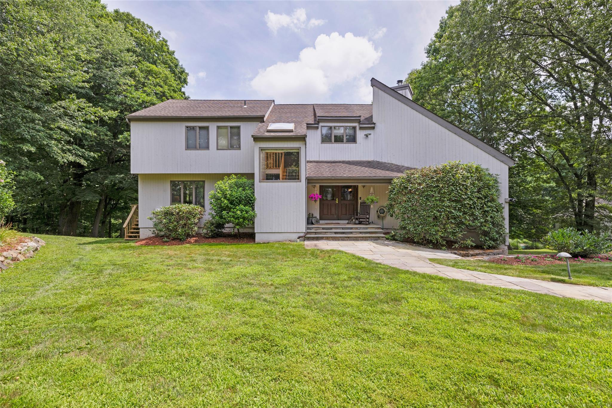 #1 photo, 3 Farese Way, Amawalk , NY 10501