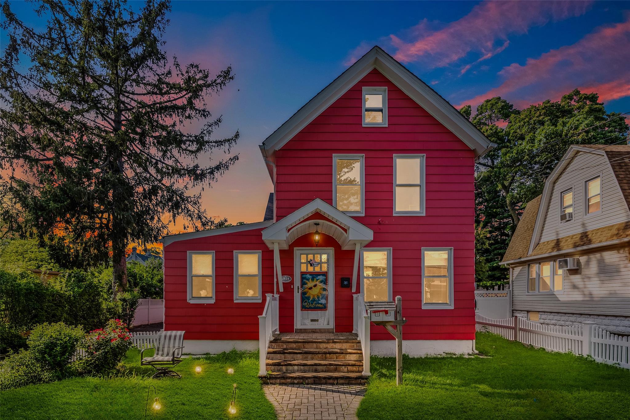 #1 photo, 2814 Weeks Avenue, Oceanside , NY 11572