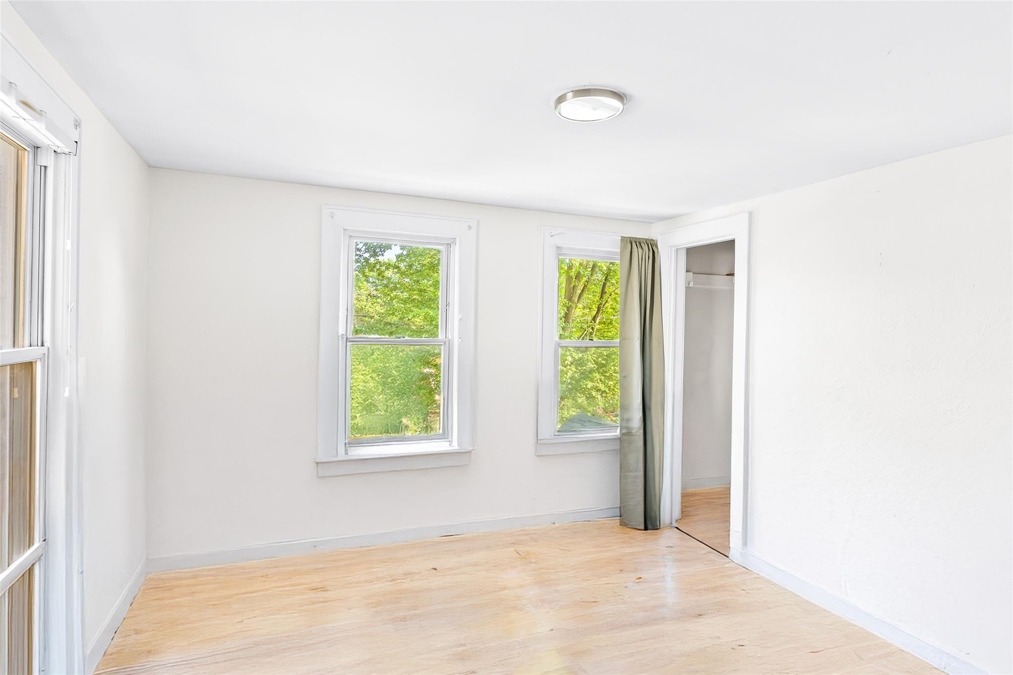 #16 photo, 2814 Weeks Avenue, Oceanside , NY 11572