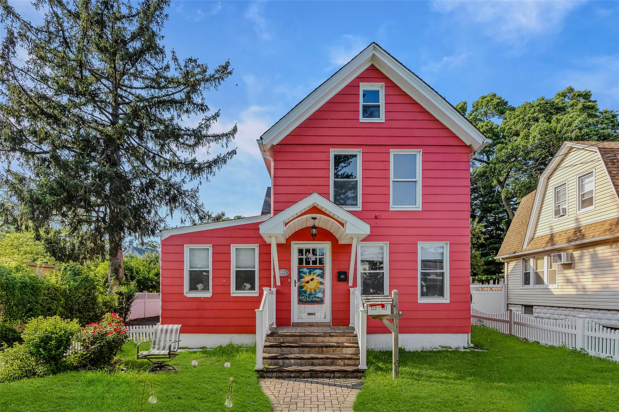 #2 photo, 2814 Weeks Avenue, Oceanside , NY 11572