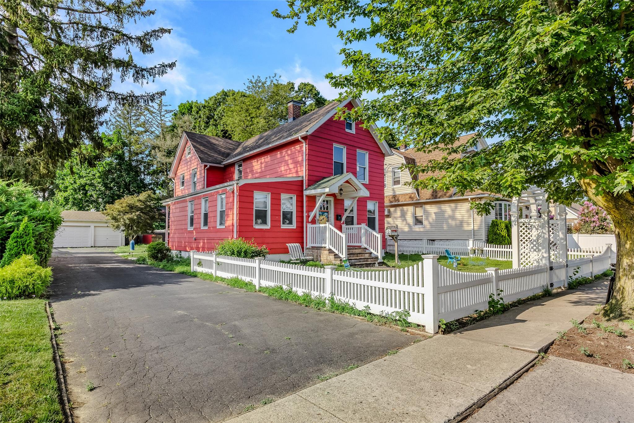 #3 photo, 2814 Weeks Avenue, Oceanside , NY 11572