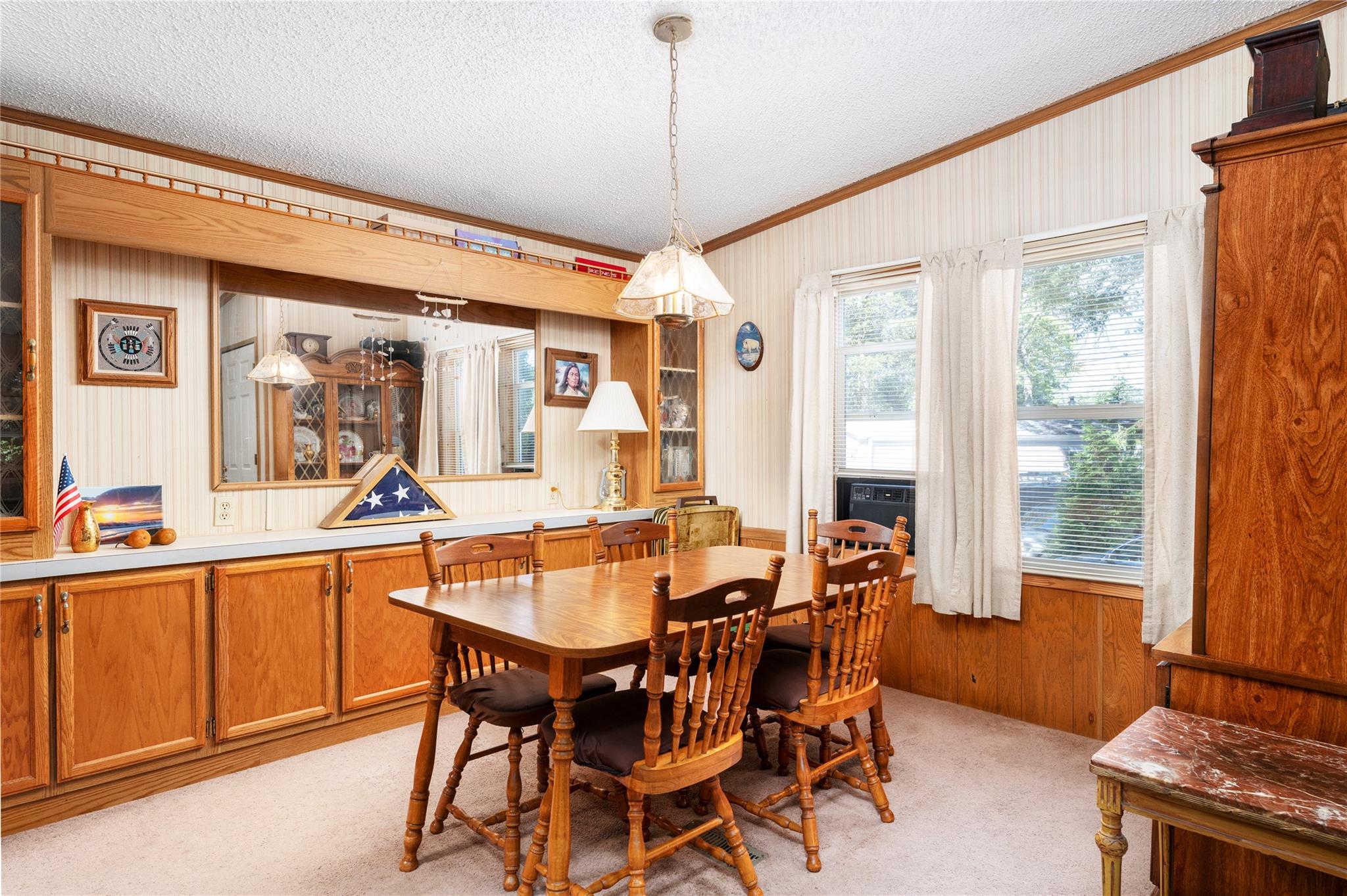 #6 photo, 229 W Montauk Highway, サフォーク郡 Hampton Bays , NY 11946