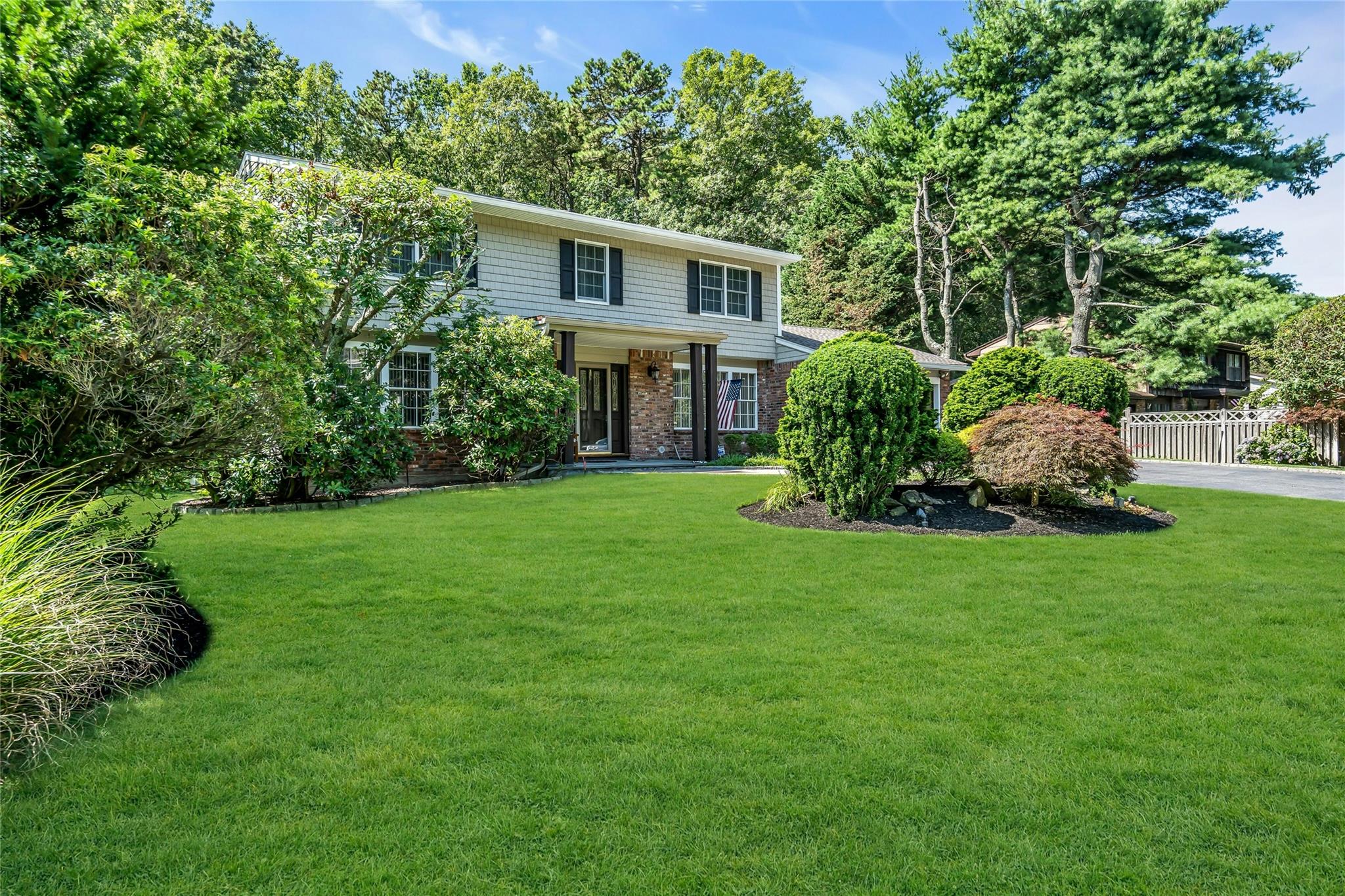 #1 photo, 120 Washington Boulevard, 東長島 康马克 Commack , NY 11725