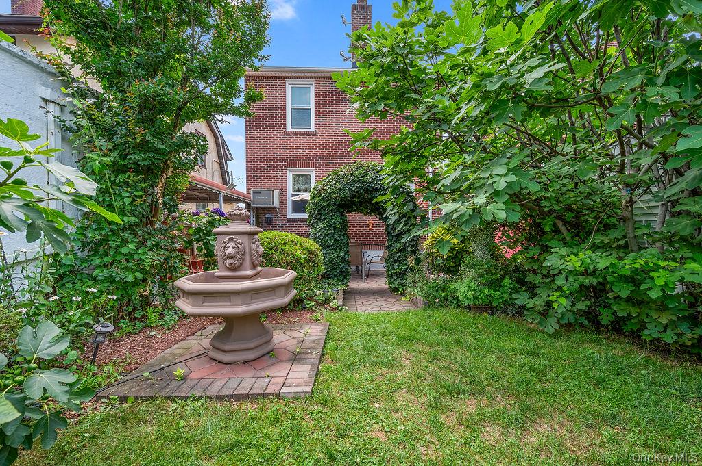 #15 photo, 30-27 Murray Lane, クイーンズ区 Flushing , NY 11354