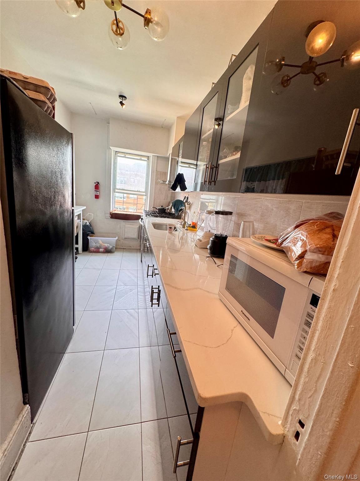 #10 photo, 33-54 99th Street, クイーンズ区 Corona , NY 11368