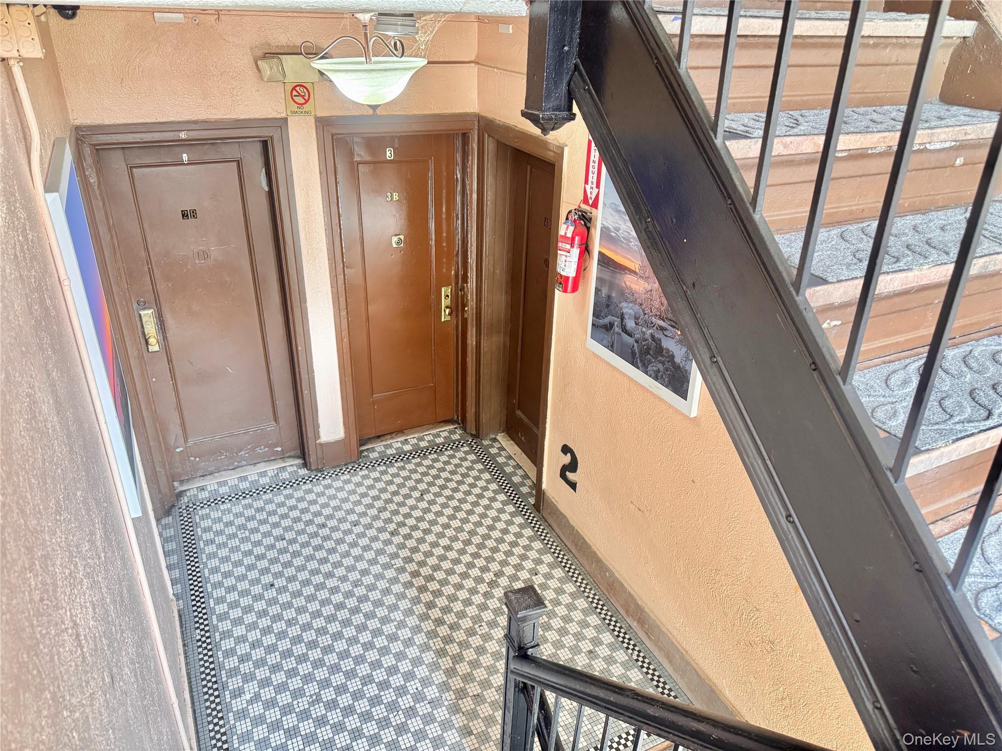 #9 photo, 33-54 99th Street, クイーンズ区 Corona , NY 11368