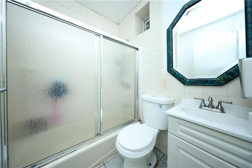 #18 photo, 5222 4th Avenue, ブルックリン区 Brooklyn , NY 11220