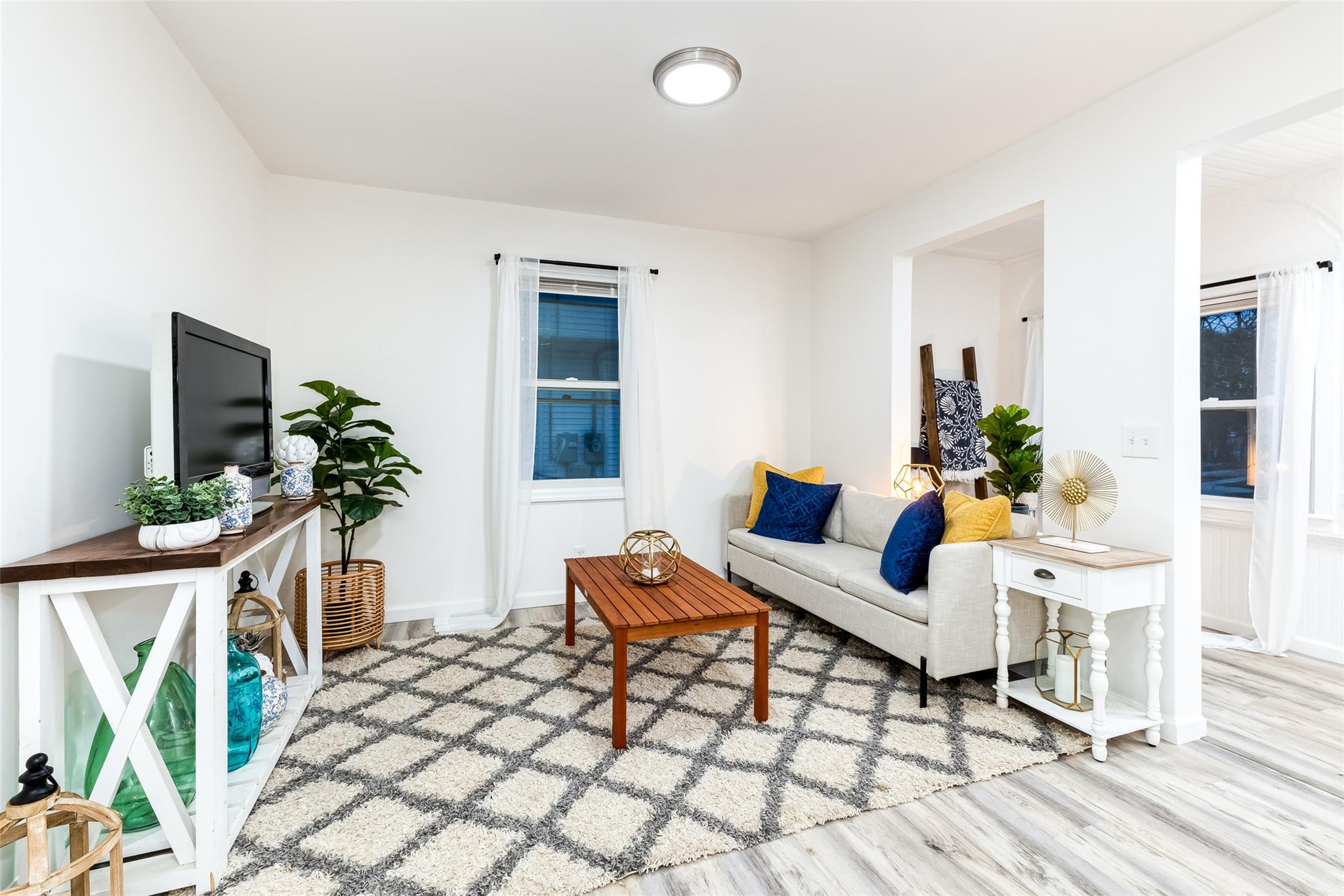 #11 photo, 15 Jefferson Avenue, ナッソー郡 Bellmore , NY 11710