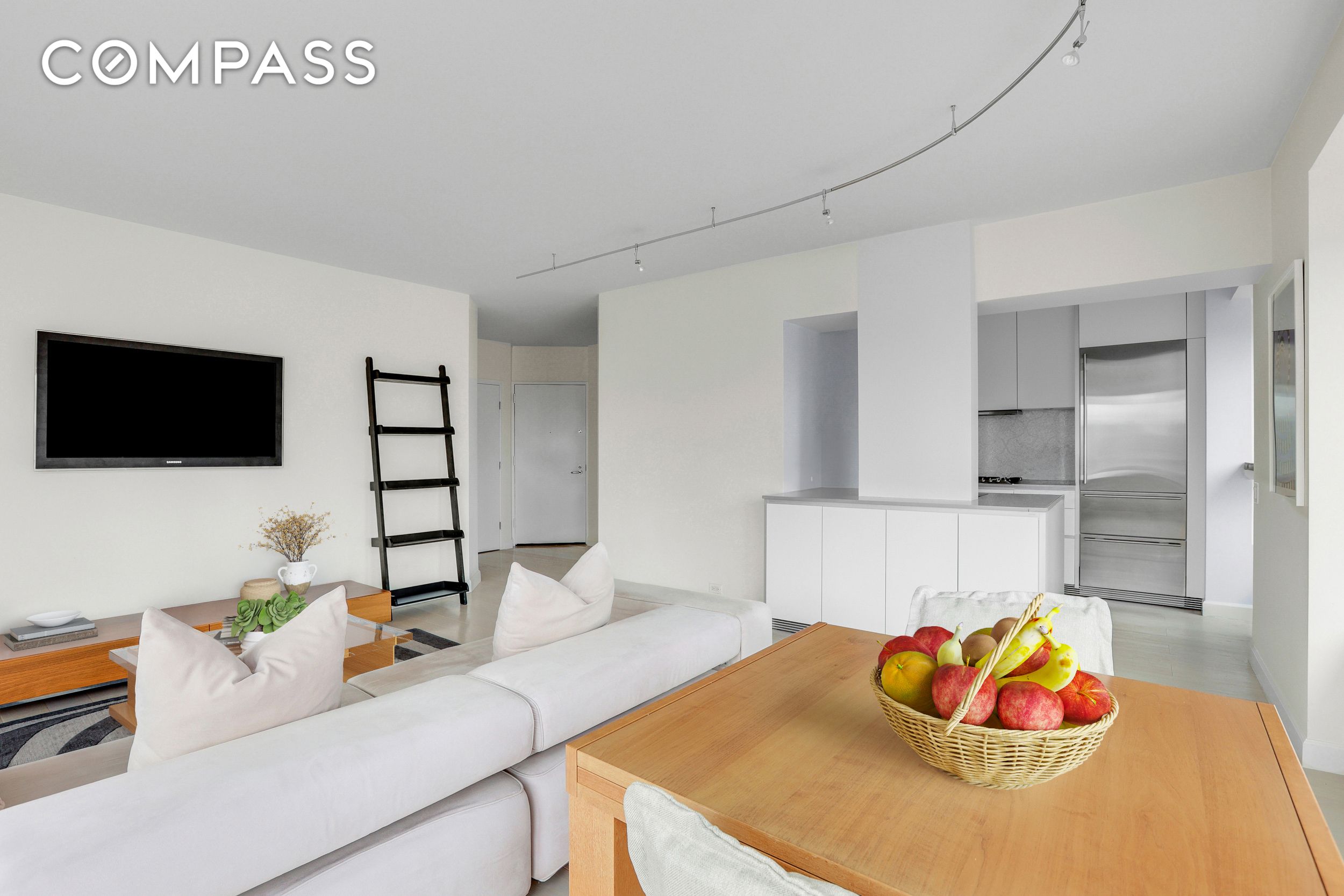 #3 photo, 150 W 56th Street, マンハッタン Theater District , NY 10019