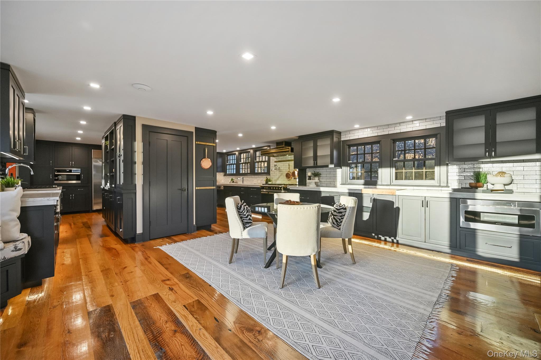 #6 photo, 151-155 Long Ridge Road, Danbury , CT 06810