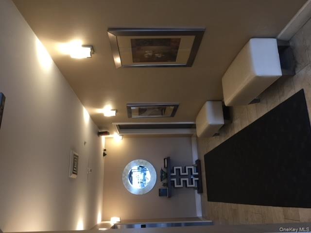 #13 photo, 26 W Broadway, ナッソー郡 Long Beach , NY 11561