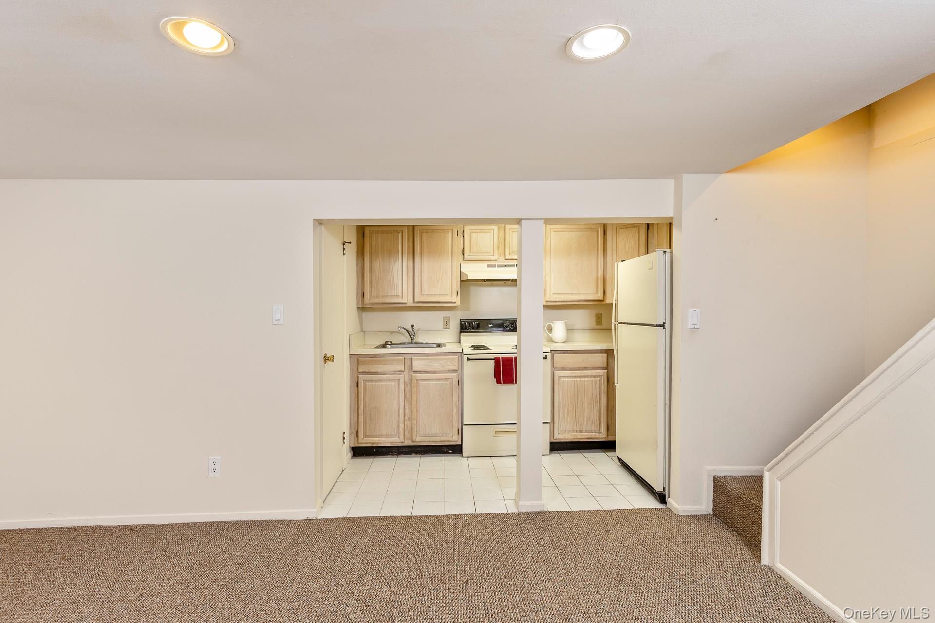 #17 photo, 1 Garfield Court, サフォーク郡 Nesconset , NY 11767