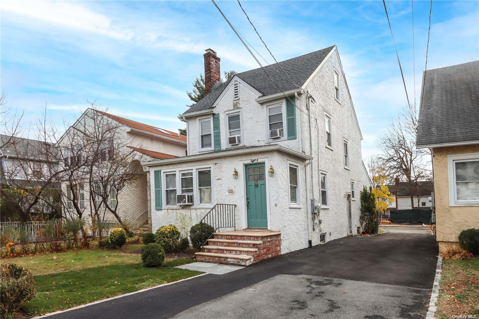 #1 photo, 8A Franklin Pl, Great Neck , NY 11023