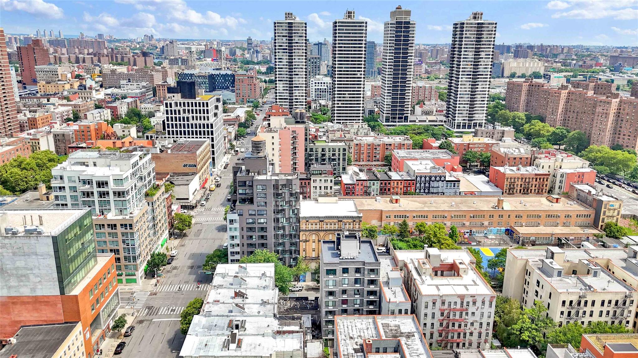 #3 photo, 202-204 E. 119 Street New York, マンハッタン New York (Manhattan) , NY 10035