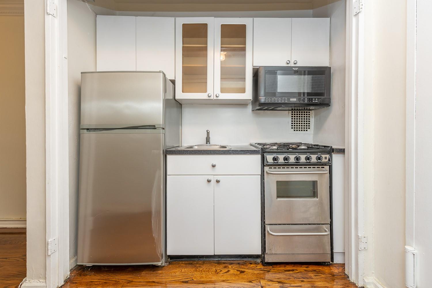 #3 photo, 1420 York Avenue, New York (Manhattan) , NY 10021