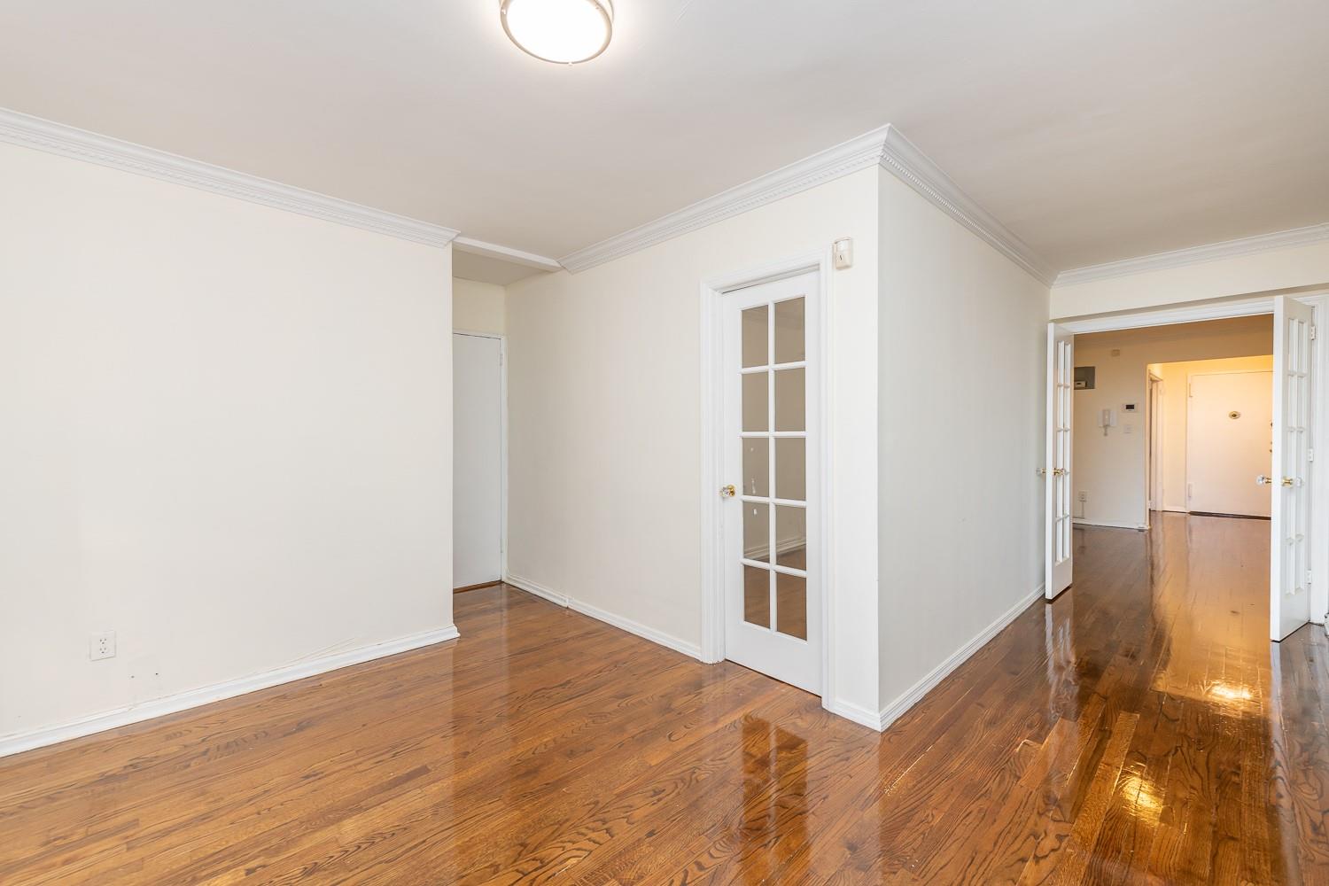 #5 photo, 1420 York Avenue, New York (Manhattan) , NY 10021