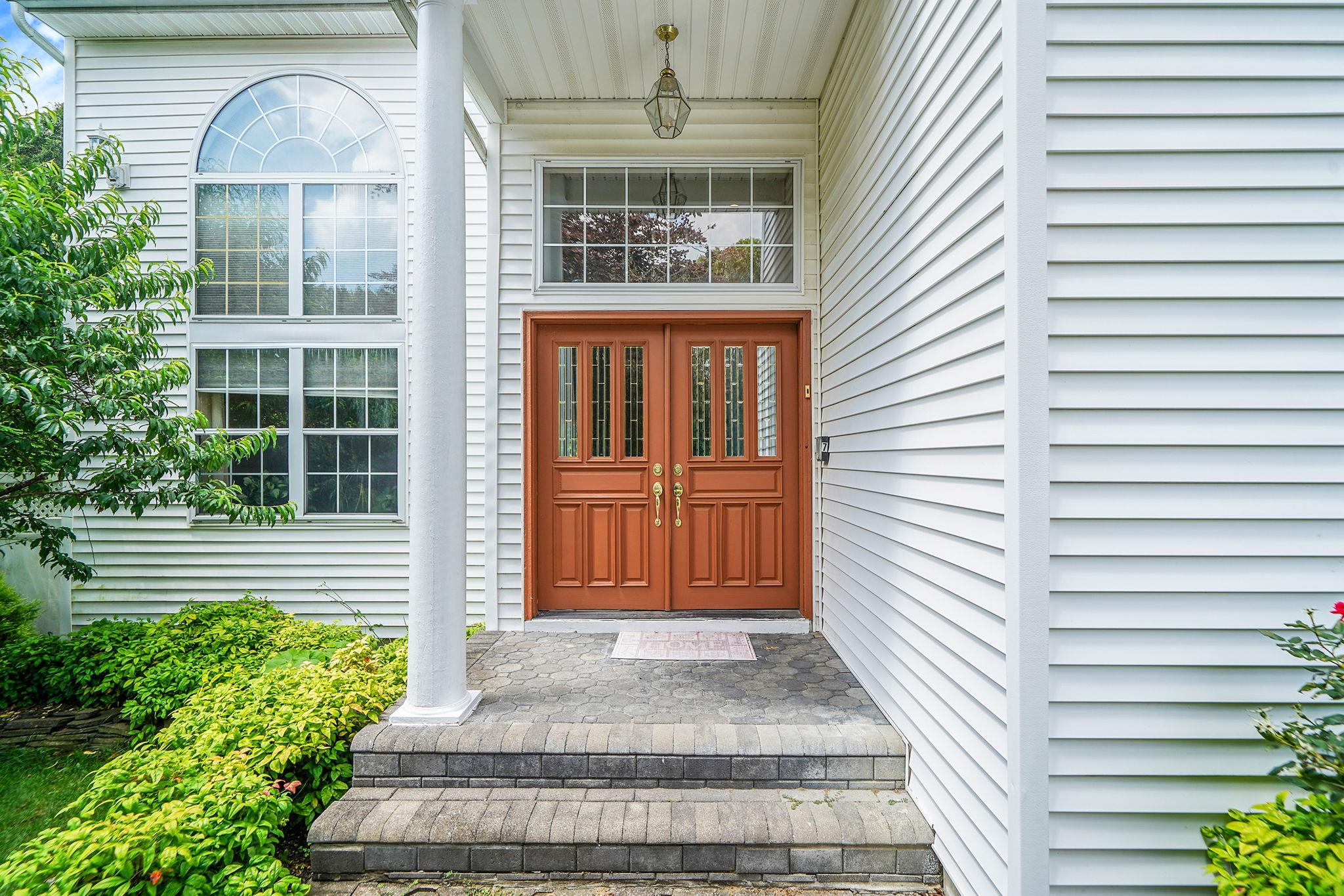 #4 photo, 7 Sara Court, サフォーク郡 Nesconset , NY 11767