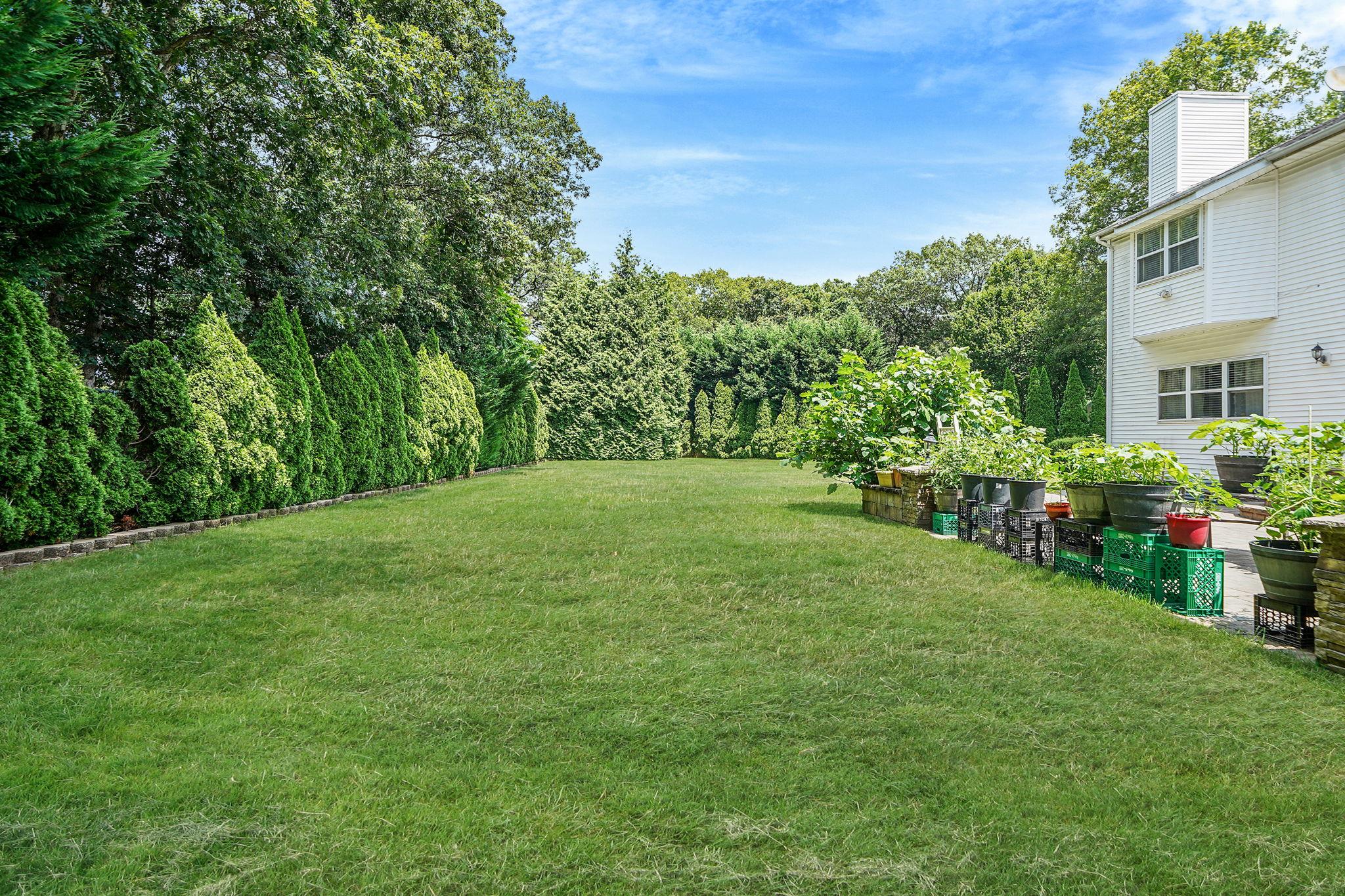 #6 photo, 7 Sara Court, サフォーク郡 Nesconset , NY 11767