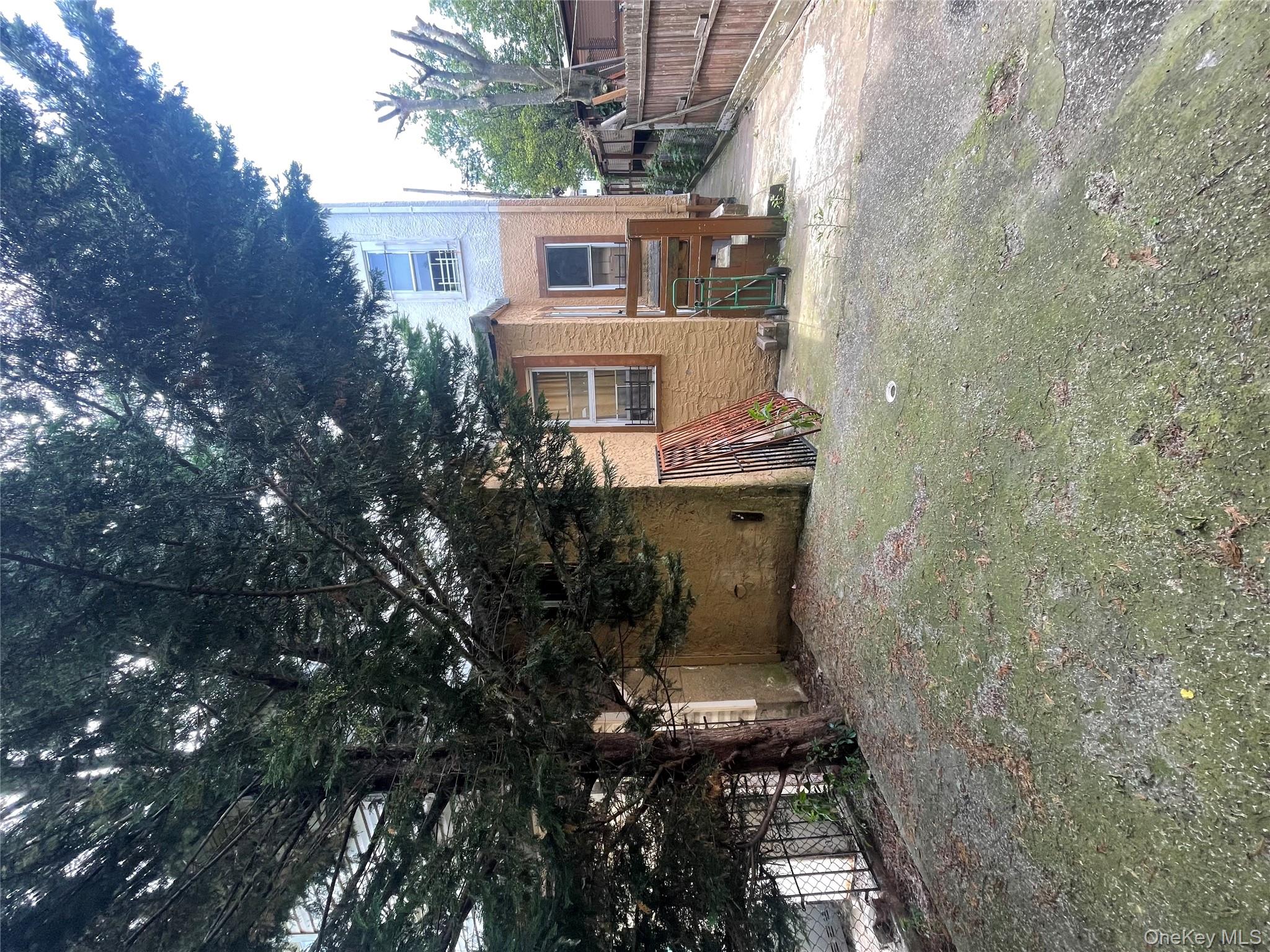 #14 photo, 1011 Hemlock Street, ブルックリン区 Brooklyn , NY 11208