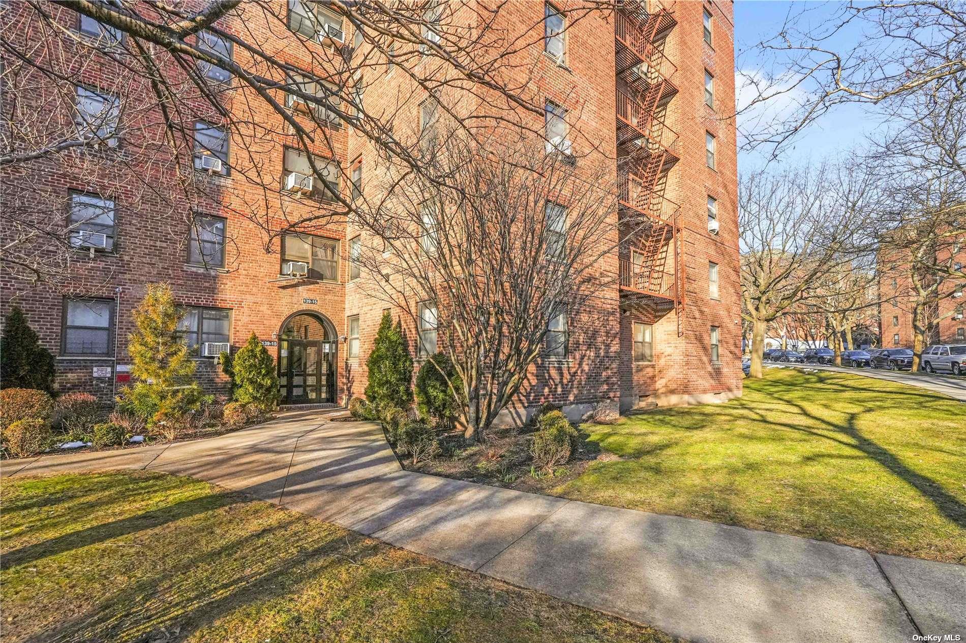 #1 photo, 139-15 28th Road, Flushing , NY 11354