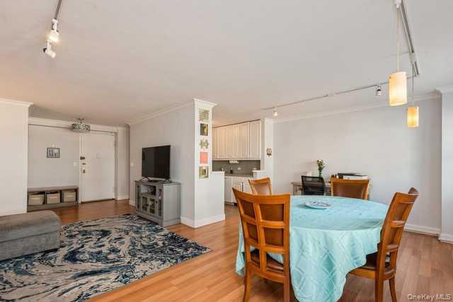 #18 photo, 450 Shore Road, Long Beach , NY 11561