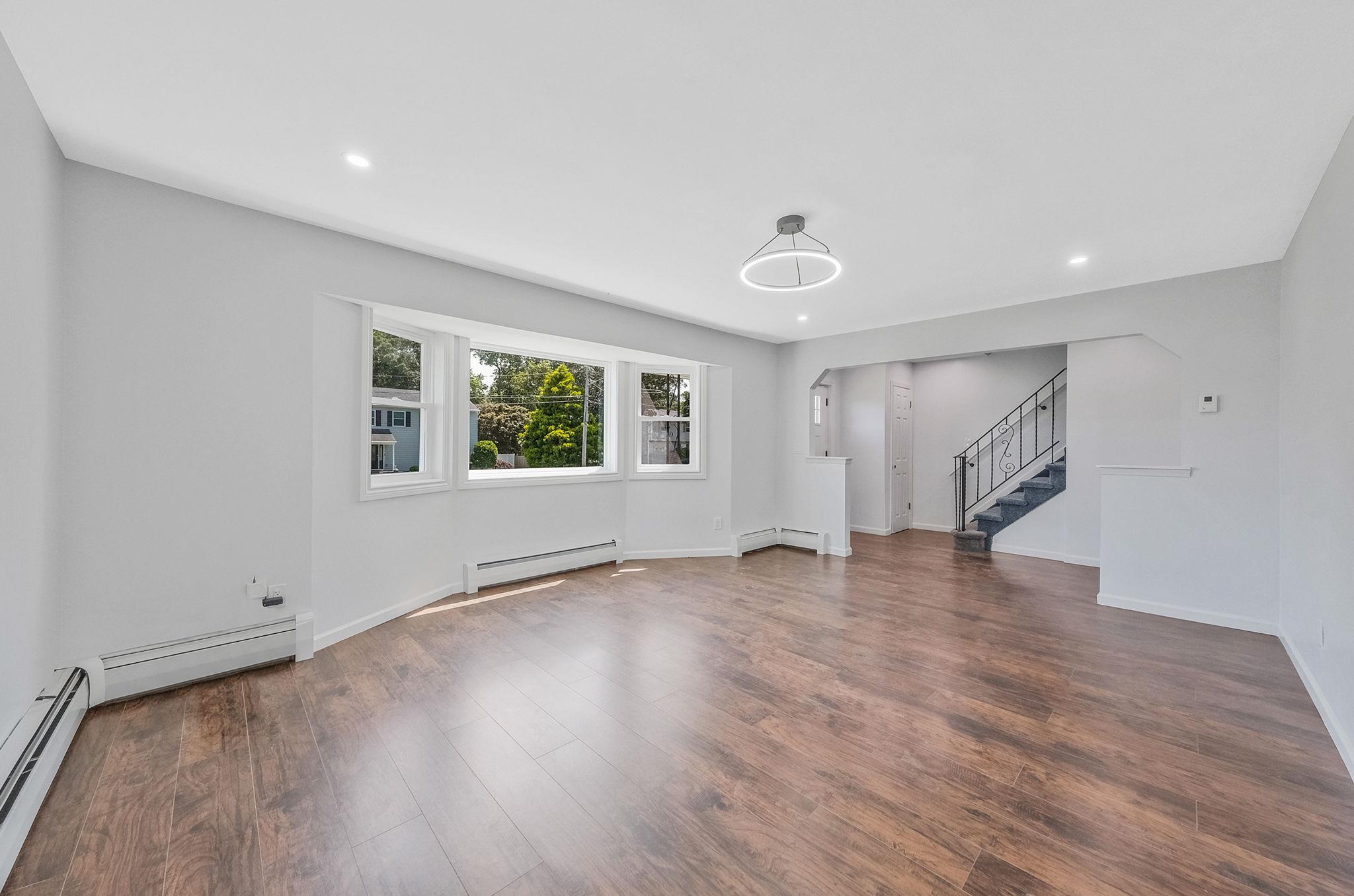 #5 photo, 55 Lama Drive, سوفولك Shirley , NY 11967