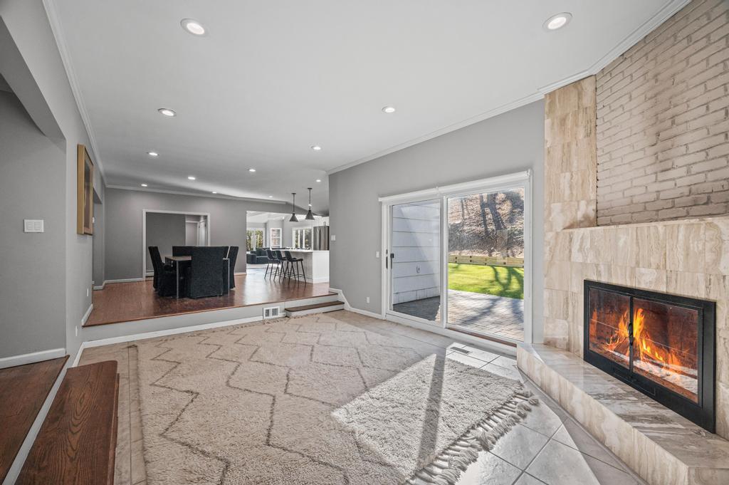 #12 photo, 110 Peach Drive, East Hills , NY 11576