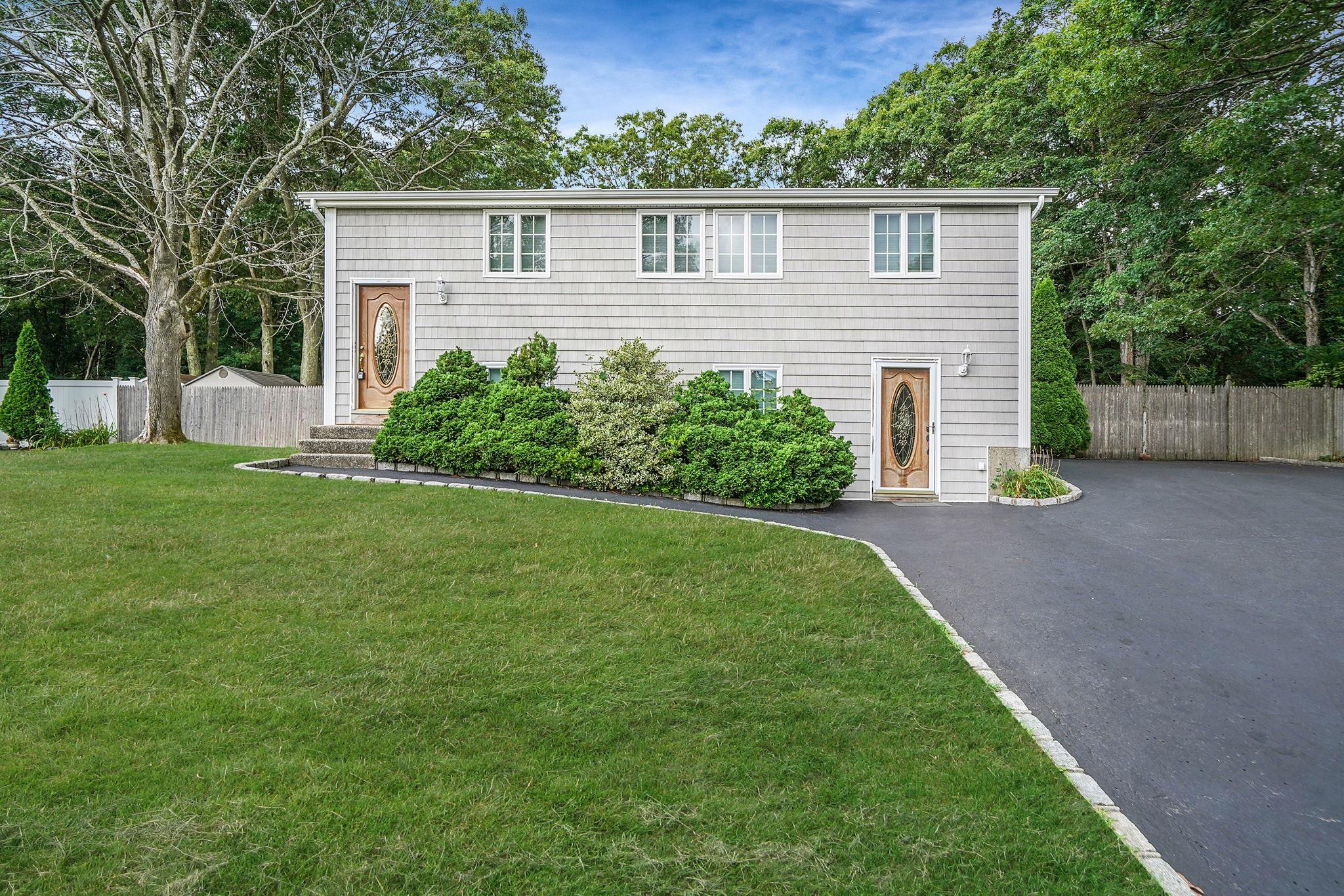 #1 photo, 62 Fireside Lane, 东长岛 East Setauket , NY 11733